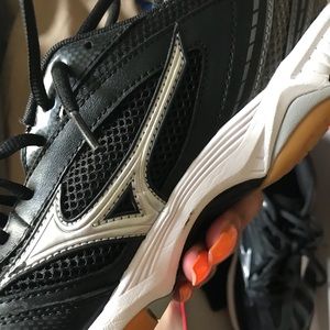 Mizuno Wave Hurricane Volleyball Shoes